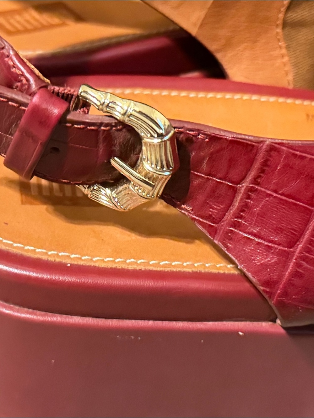 Fitflop Women's Red Croc-Embossed Slingback Platform Mules - Picture 5 of 12
